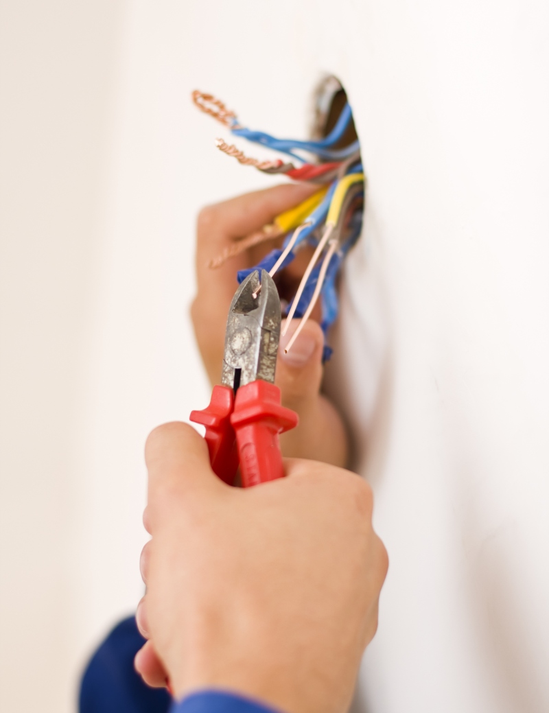 Electricians Chessington, Hook, KT9